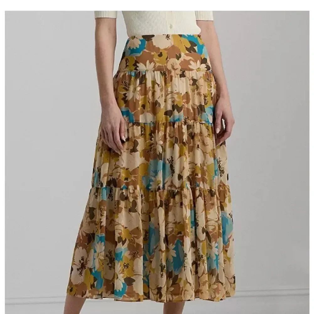 Lauren Ralph Lauren Women's Floral A-Line Skirt nwt
GG3